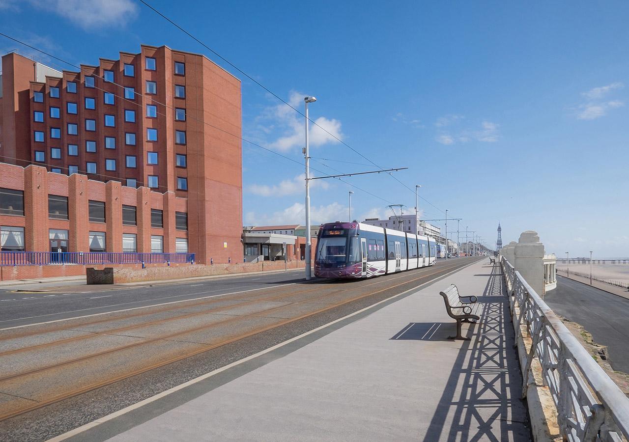Grand Hotel Blackpool Ngoại thất bức ảnh Tram in Blackpool